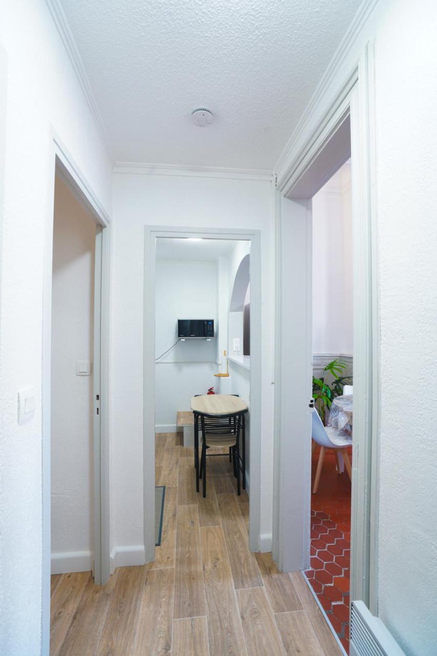 Appartement Du Forum,La Gare, 50 M2 , Climatisation, Garage, Cour Narbonne Exterior photo